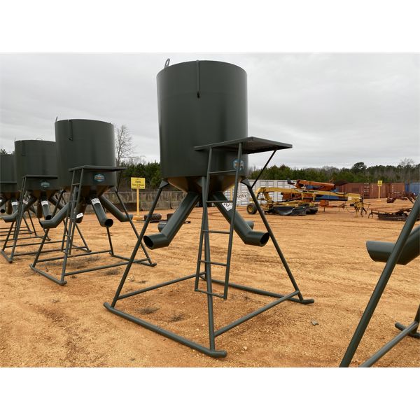 OUTBACK CP GRAVITY FLOW PROTEIN FEEDER