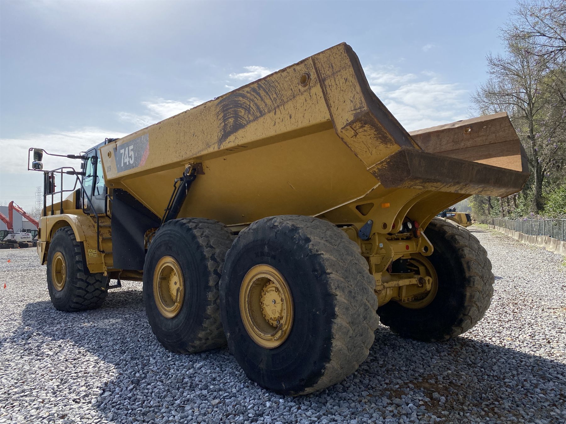 2018 CAT 745 Articulated Truck