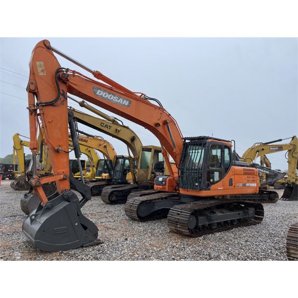 2014 DOOSAN DX225LC-3 Excavator