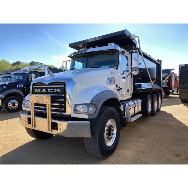 2018 MACK GU713 Dump Truck