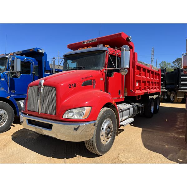 2020 KENWORTH T370 Dump Truck