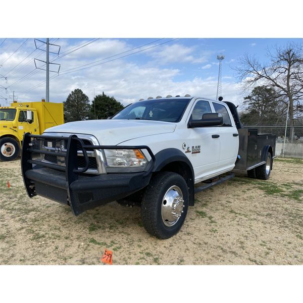 2014 RAM 5500 HEAVY DUTY Flatbed Truck