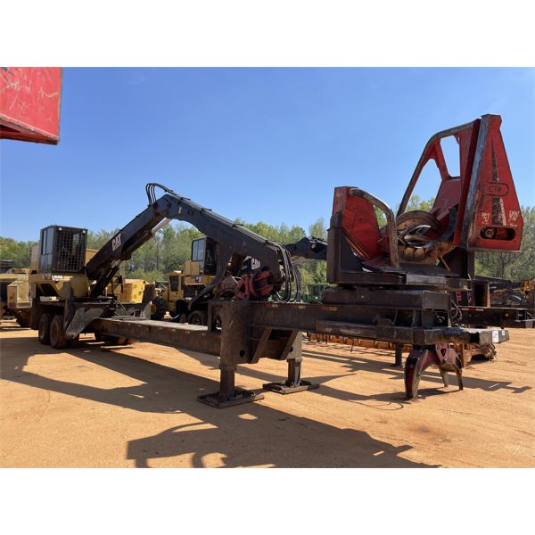 2016 CAT 559C Log Loader
