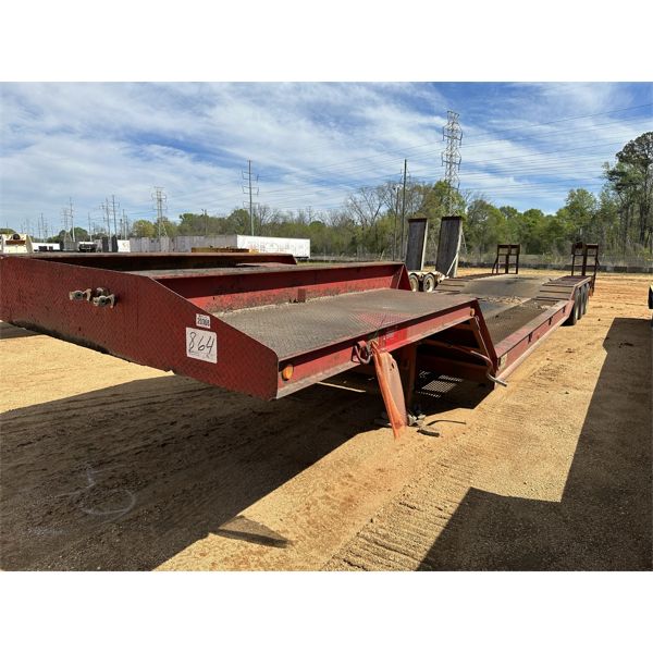 2005 MAGNOLIA  Lowboy Trailer