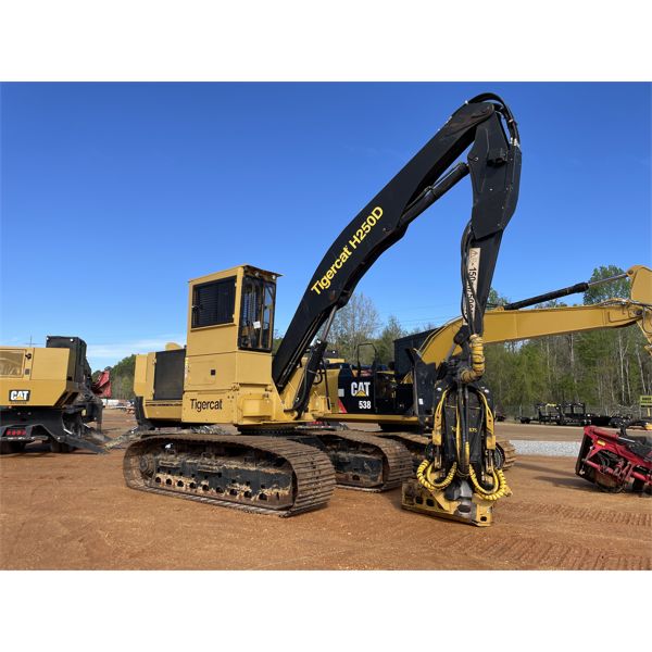 2017 TIGERCAT H250D TRACK Processor
