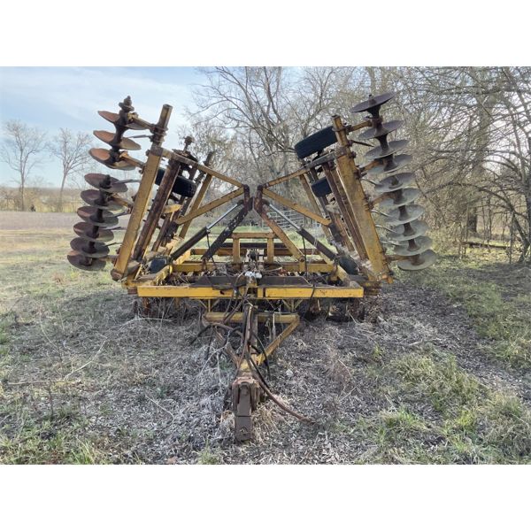 TAYLOR WAY 26' DISC HARROW