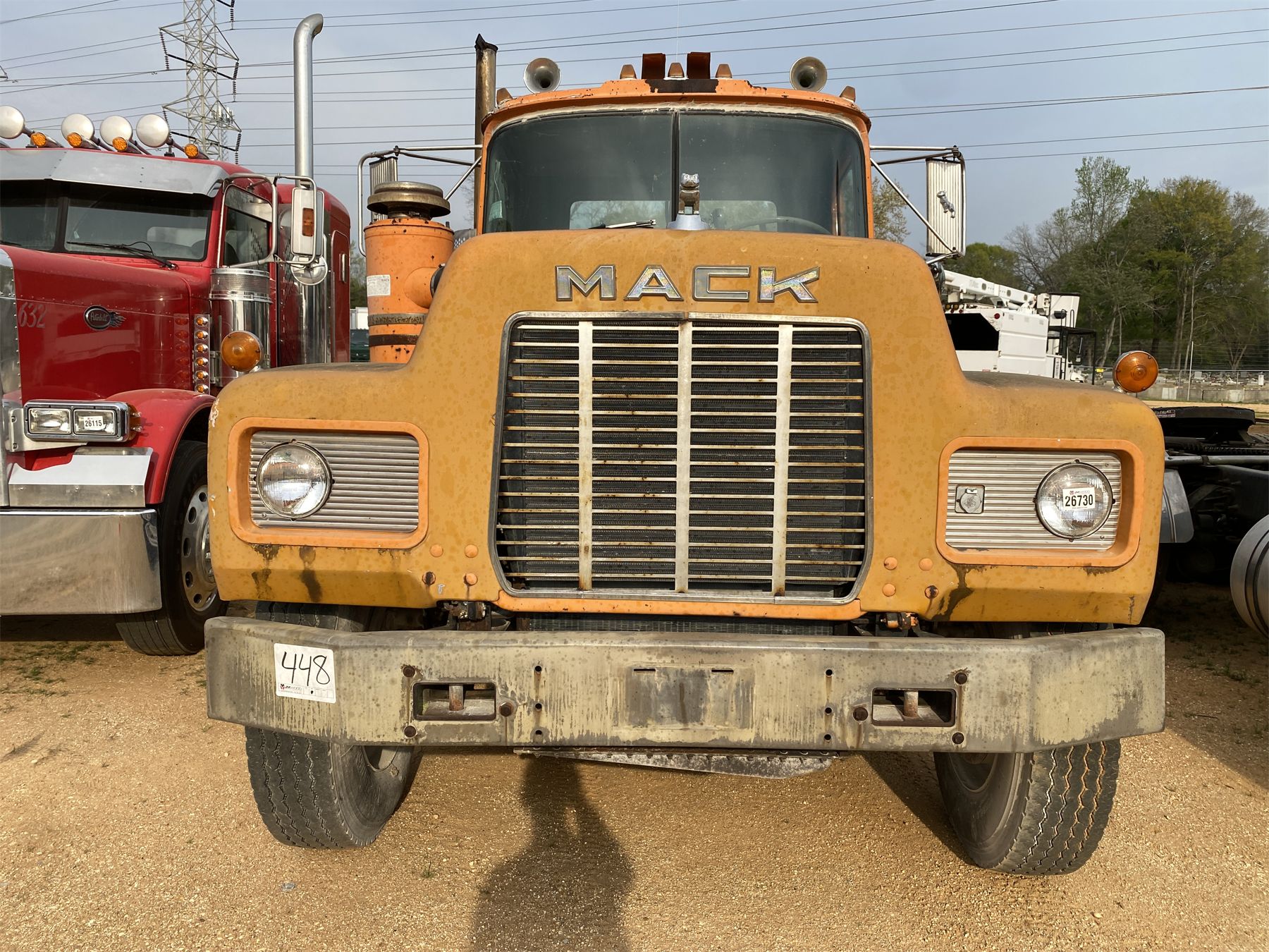 Mack R686st 1981 MACK R686ST Day Cab Truck - J.M. Wood Auction Company, Inc.