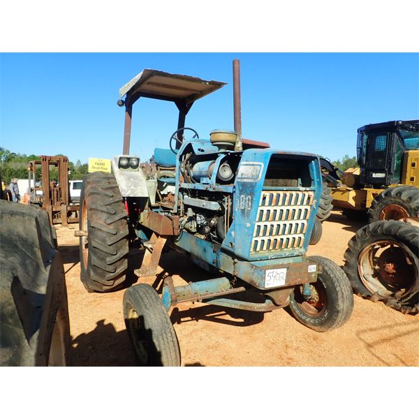 FORD 8600 Farm Tractor - J.M. Wood Auction Company, Inc.