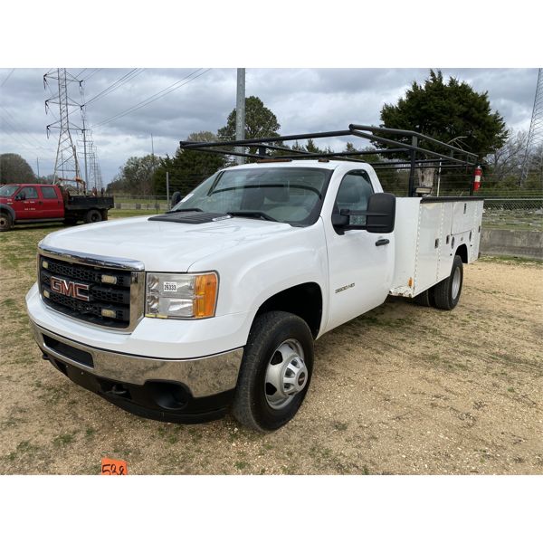 2014 GMC 3500 HD Service / Mechanic Truck