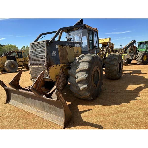 JOHN DEERE 848G Skidder