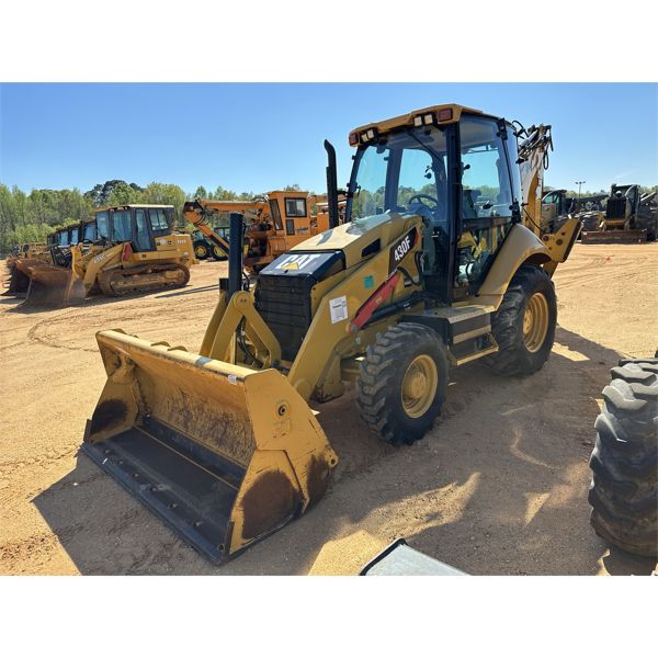 2014 CAT 430F Backhoe