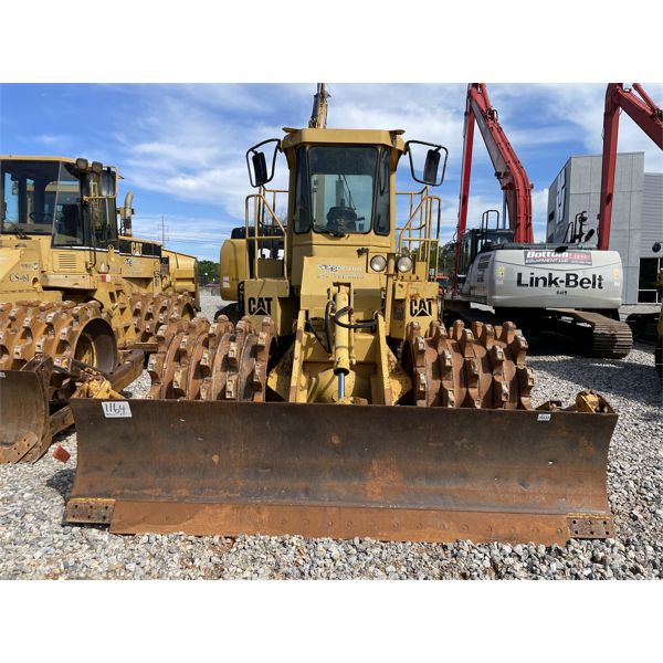 1990 CAT 815B Compactor - J.M. Wood Auction Company, Inc.