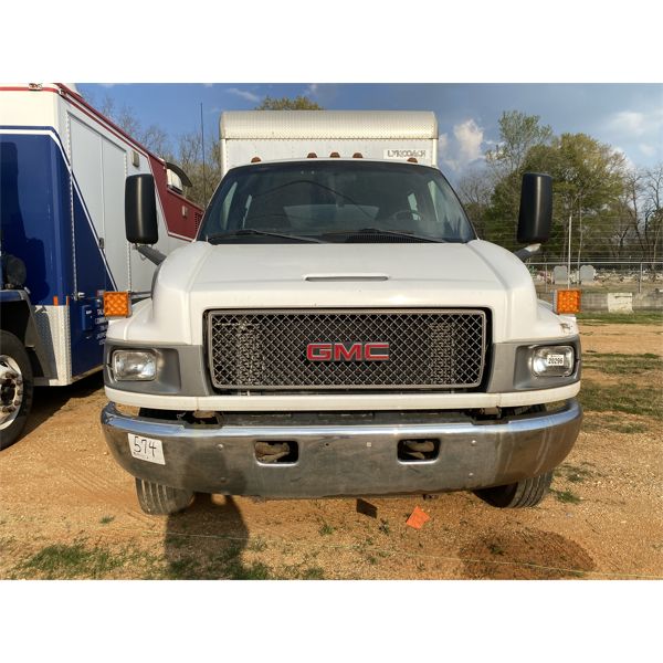 2005 GMC C5500 Box Truck - J.M. Wood Auction Company, Inc.