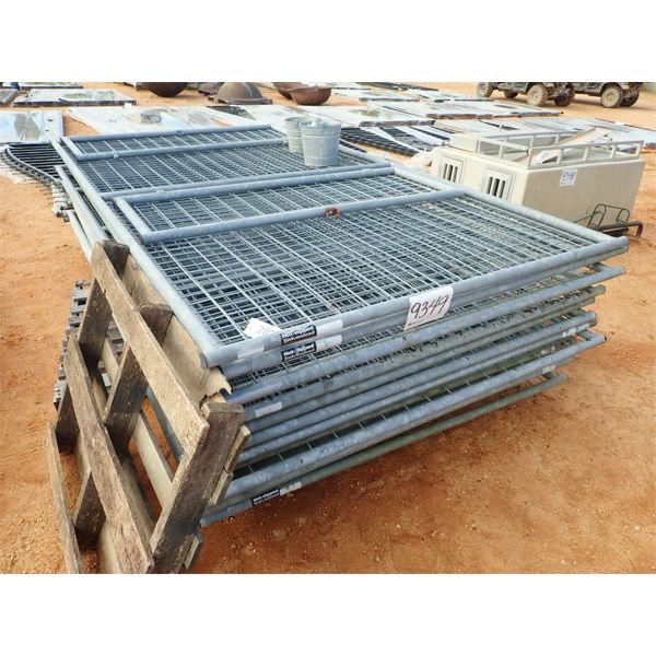 DOG KENNEL PANELS, 15 EACH, 120" X 72" (C9)