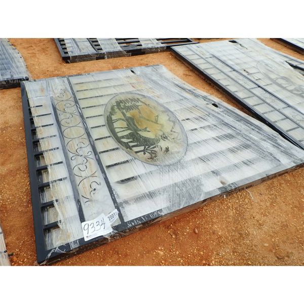 WROUGHT IRON GATE, 14" W