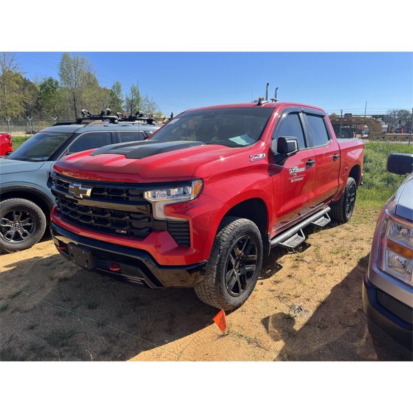 2022 CHEVROLET SILVERADO LT TRAIL BOSS Z71 Pickup Truck