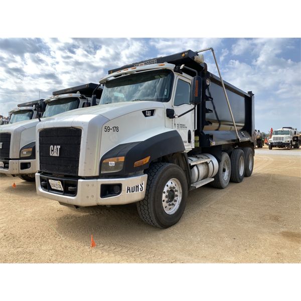 2016 CAT CT660S Dump Truck