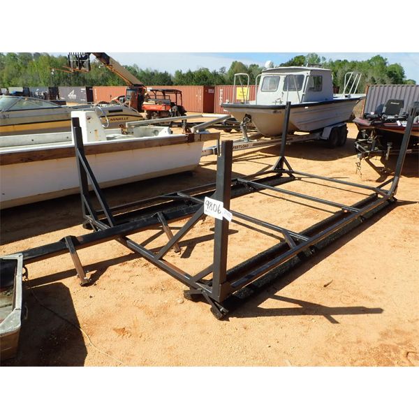 PONTOON BOAT STAND