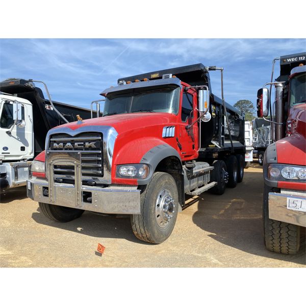 2022 MACK GR64F Dump Truck