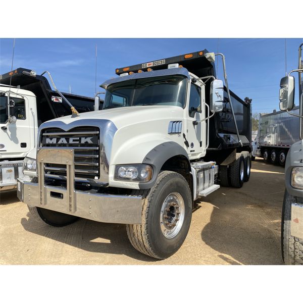 2021 MACK GR64F Dump Truck