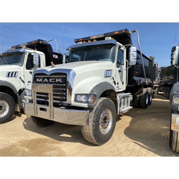 2021 MACK GR64F Dump Truck