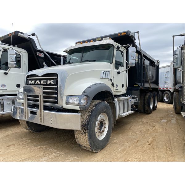 2021 MACK GR64F Dump Truck