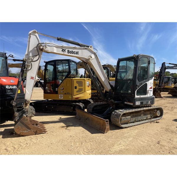 2016 BOBCAT E63 Excavator
