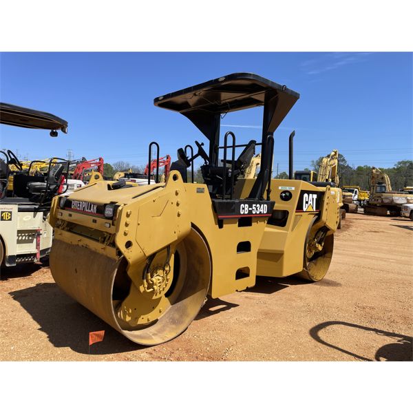 CAT CB-534D Roller