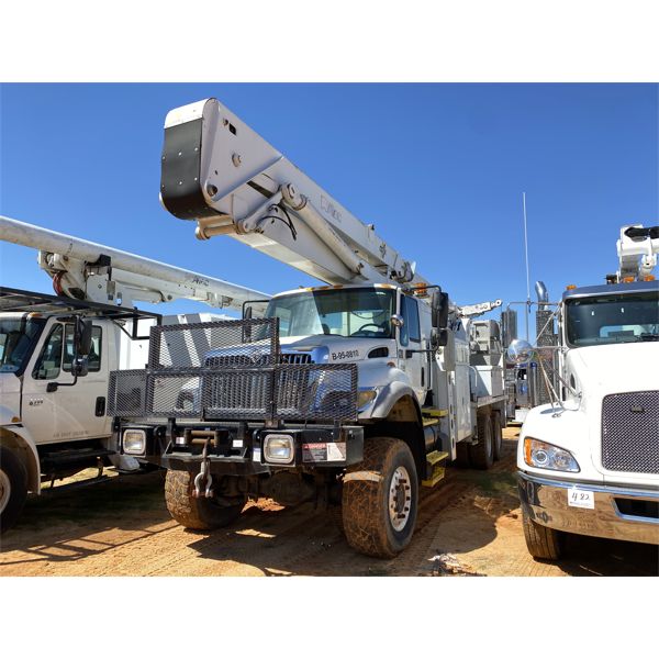 2006 INTERNATIONAL 7500 Bucket Truck