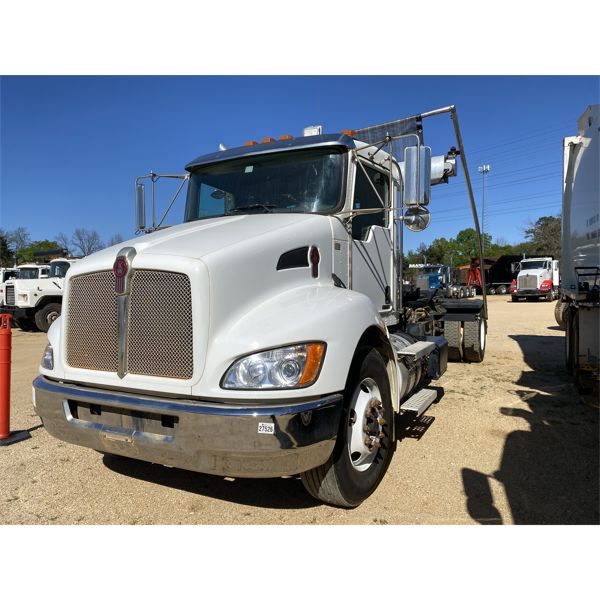 2018 KENWORTH T370 Roll Off Truck