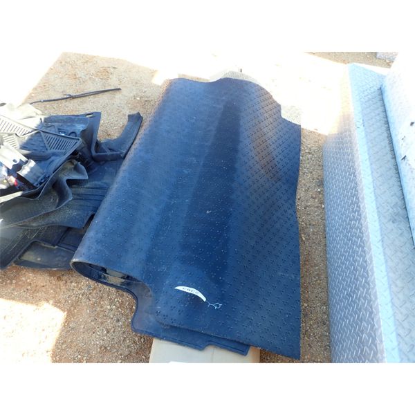 TRUCK BED PROTECTIVE MATS (2EA)