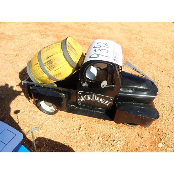 JACK DANIELS METAL TRUCK (C-9)