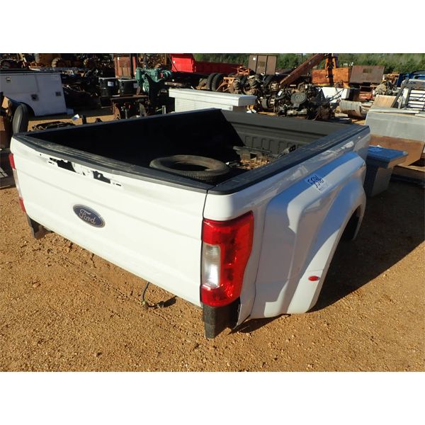 FORD F SERIES DUALLY TRUCK BED, 8'L WITH REAR BUMPER & RECEIVER HITCH MOUNT (A6)