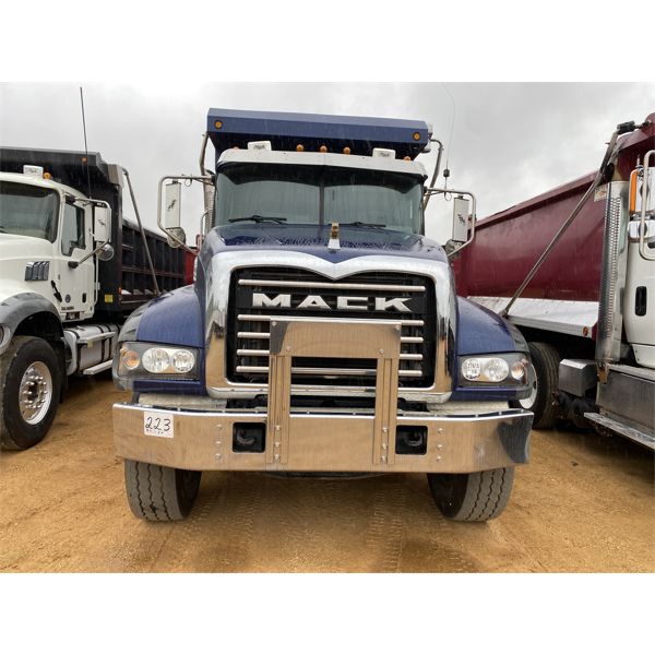 【VEQUM】BACK TUCK Gジャン VEQUM】BACK TUCK Gジャン Bumper; Rear - Thunderhawk Performance