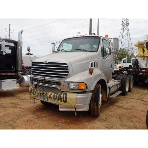 2004 STERLING  Day Cab Truck