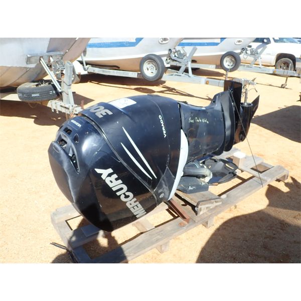 MERCURY OUTBOARD MOTOR, VERADO 300HP RUN COUNTER ROTATION