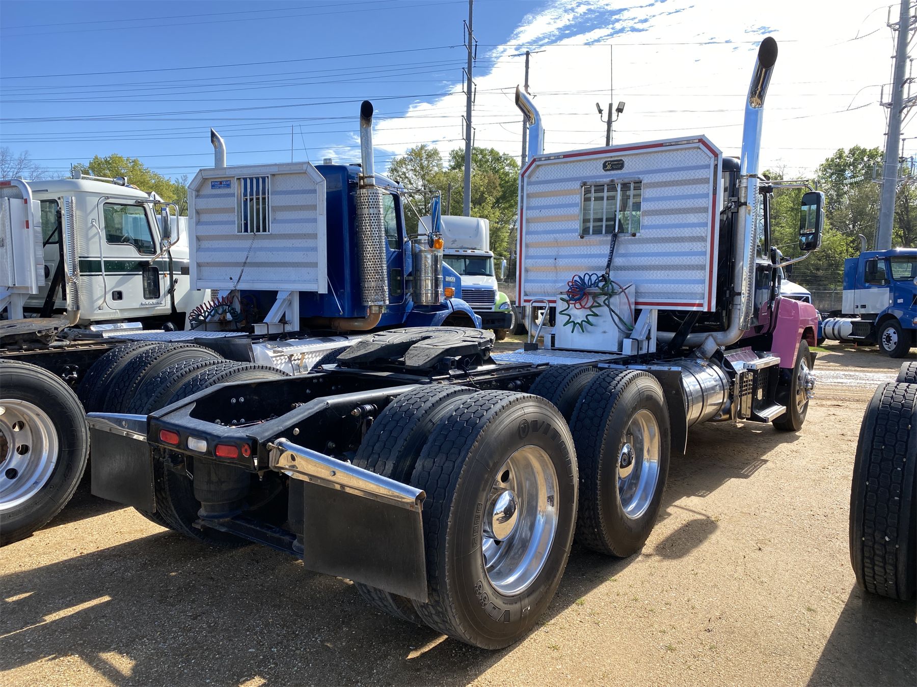 2020 MACK PI64T Day Cab Truck - J.M. Wood Auction Company, Inc.