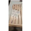 Image 4 : SLATTED CRATE IKEA, NEW. (72cm x 36cm x31cm)
