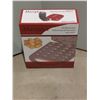 Image 2 : CHRISTMAS' WALNUT COOKIE MAKER 'MARIYKA' (x2)