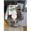 Image 5 : MEAT GRINDER TF-32 *NEW* STAINLESS STEEL, 1.5 HP STILL IN BOX.