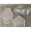 Image 1 : CHRISTMAS CAKE PANS (WREATH, HOME, SNOWMAN, ETC.)