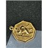 Image 2 : Vintage English 9 Carat Gold St. Christopher Medallion