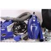 Image 3 : Black & Decker Hand Vac w/ Accessories