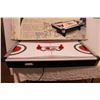 Image 2 : *Sportszone Deluxe Tabletop Air Hockey Game