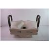 Image 4 : Raised Toilet Seat