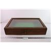 Image 1 : Display Case (24x16.5x5)