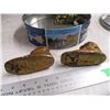 Image 5 : baby boots, tin, brass item