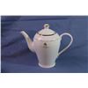 Image 5 : Commemorative Tea Set From Queen Elizabeth’s Golden Jubilee (4-Cups and Saucers, Tea Pot, Creamer an