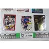 Image 4 : (9) Wayne Gretzky Cards - variety - some inserts