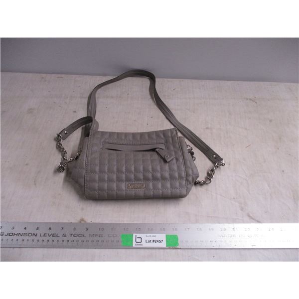 Jessica Simpson purse